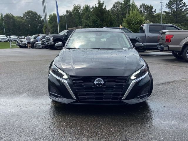 Used 2024 Black Nissan 2.5 SV image 6