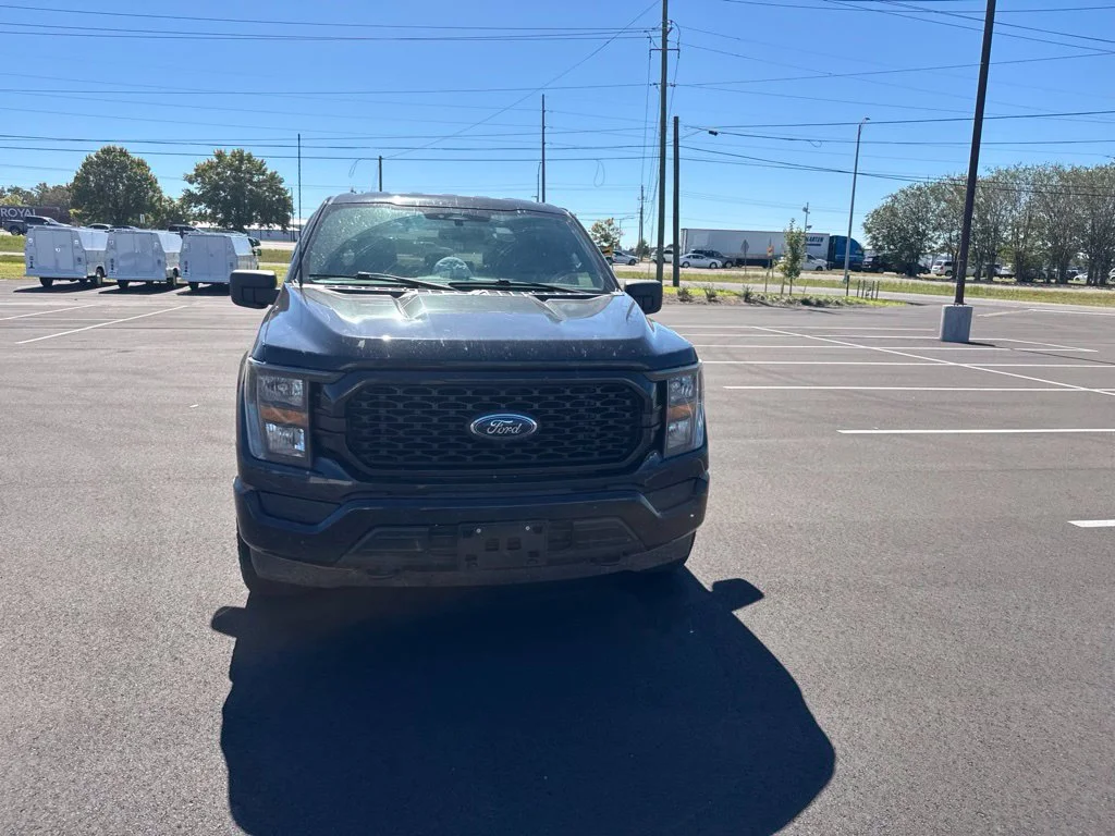 Used 2023 Black Ford XL image 3
