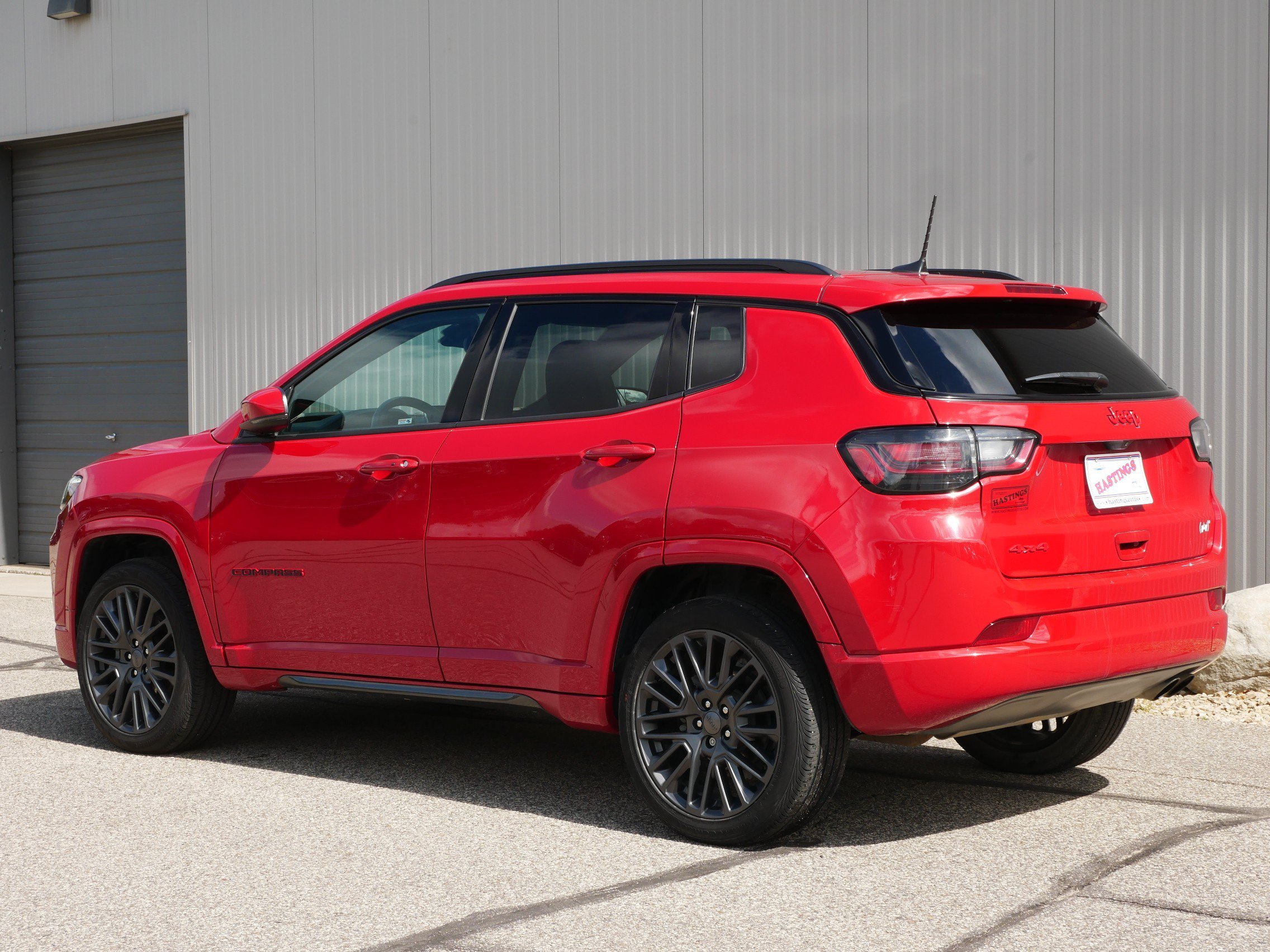 Used 2022 Redline Pearlcoat Jeep (RED) Edition image 3