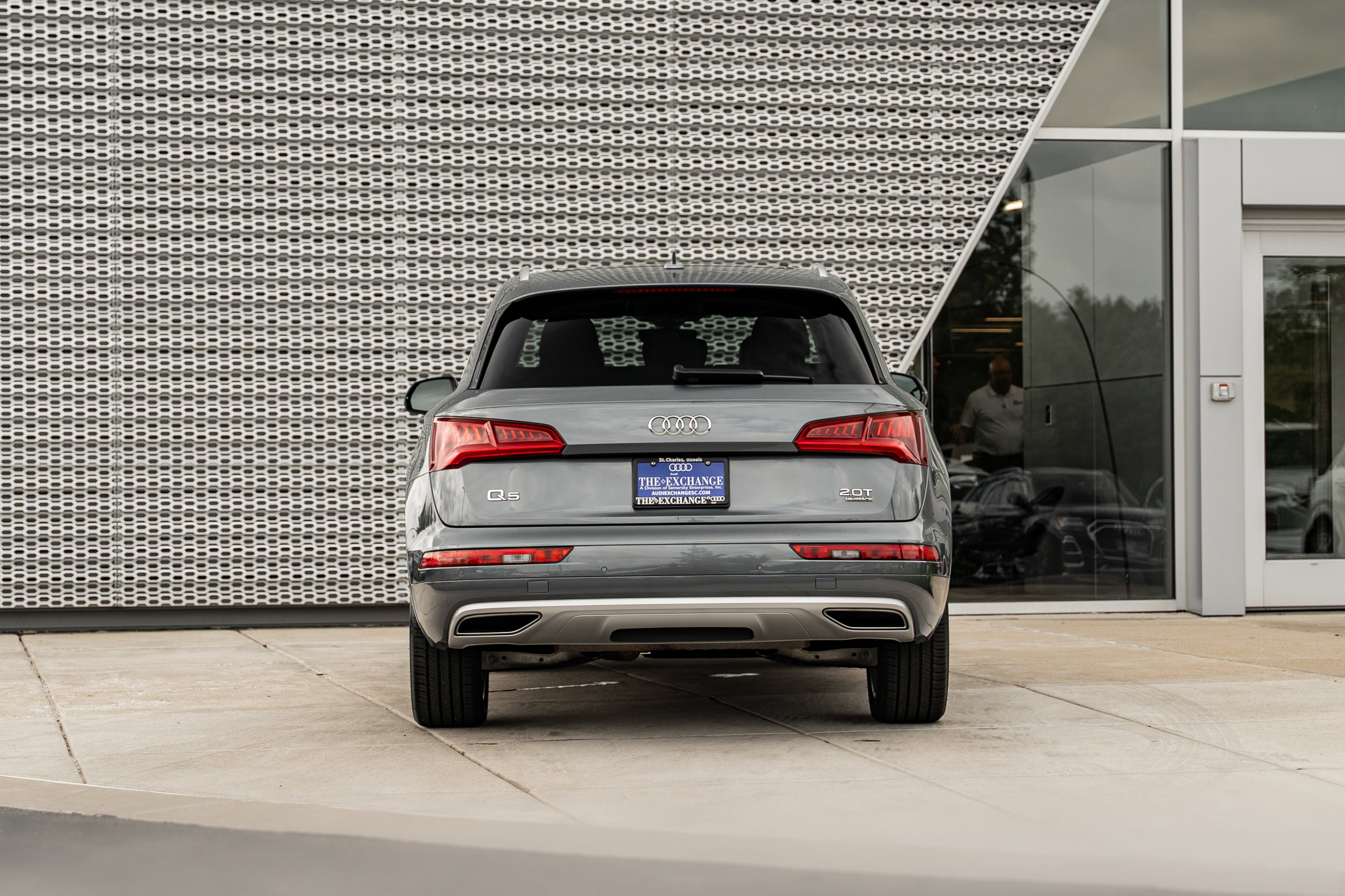 Used 2018 Monsoon Gray Metallic Audi Premium Plus image 28