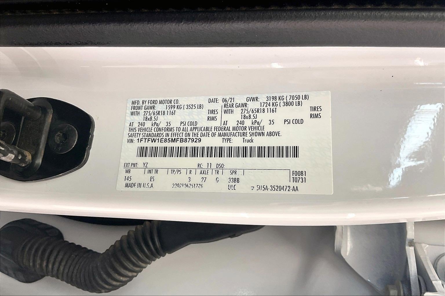 Used 2021 Oxford White Ford Lariat image 34
