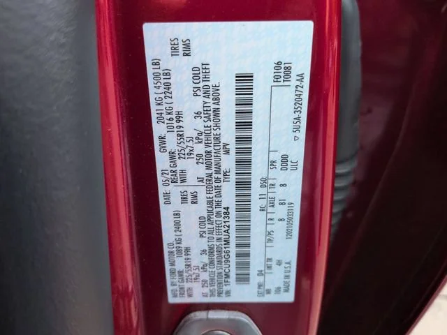 Used 2021 Red Ford SE image 35
