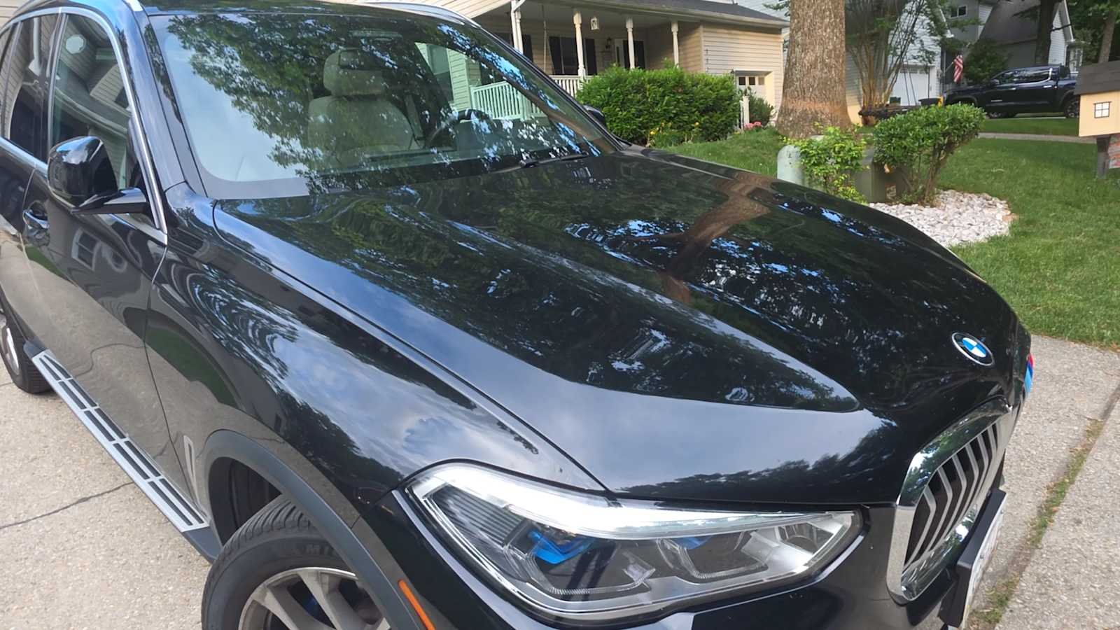 Used 2020 Black Sapphire Metallic BMW xDrive40i image 11
