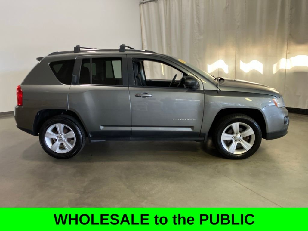 Used 2012 Gray Jeep Latitude image 22