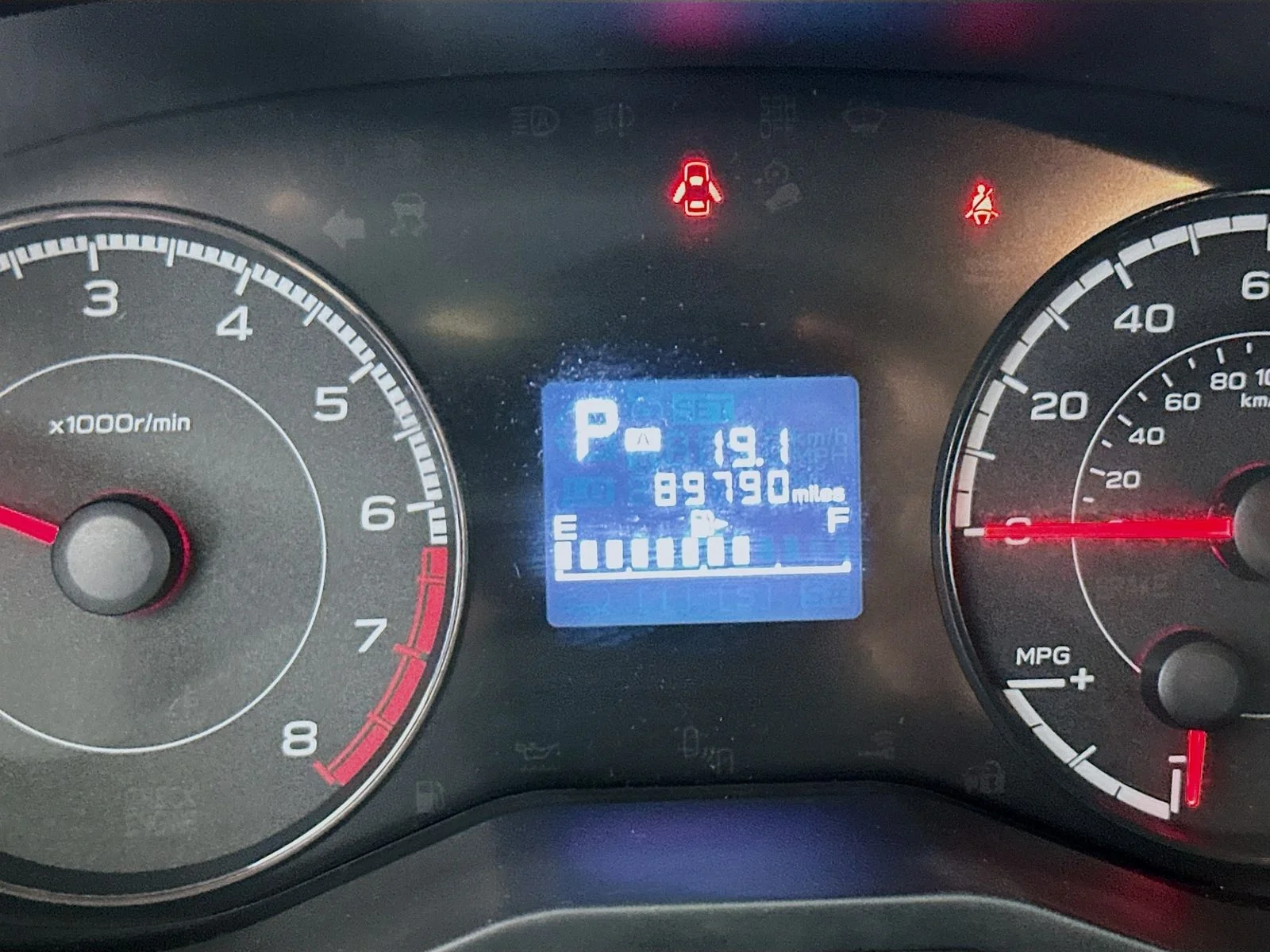 Used 2017 Carbide Gray Metallic Subaru 2.0i Premium image 12