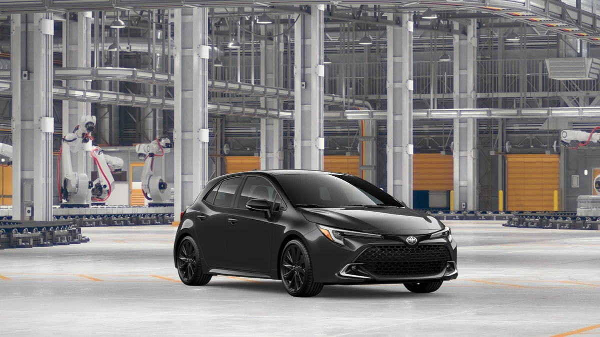 New 2026 Magnetic Gray Meta Toyota XSE image 26