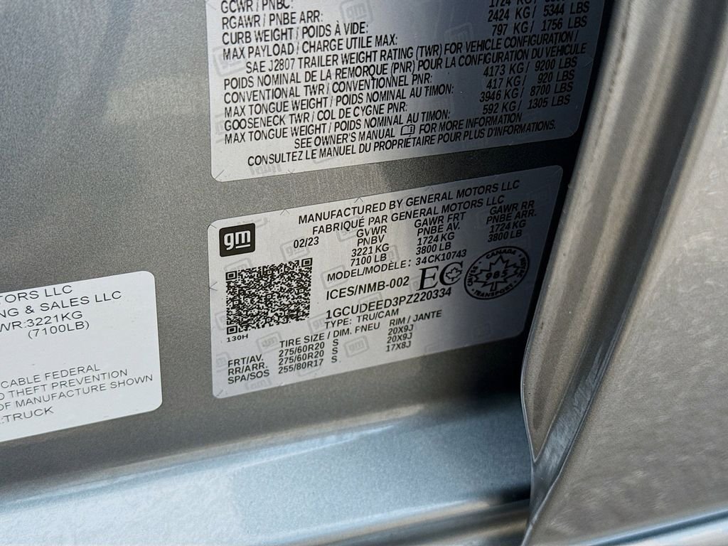 Used 2023 Gray Chevrolet RST image 27