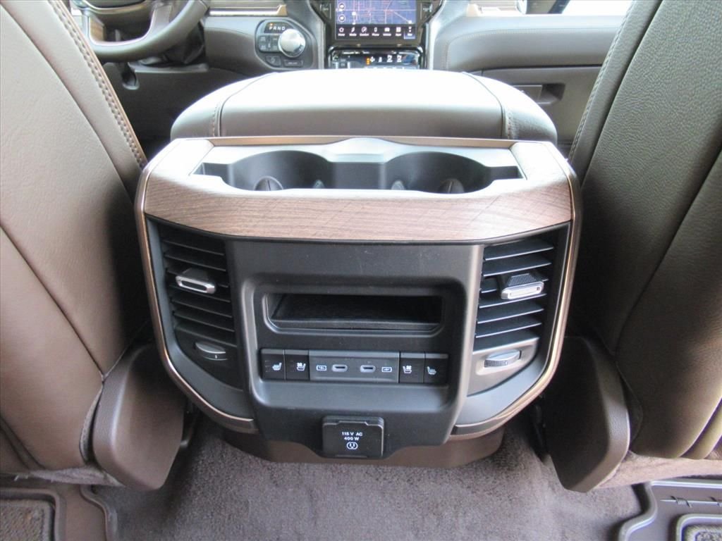 New 2026 Ivory White Tri-Coat Pearl-Coat Exterior Paint RAM Limited image 37