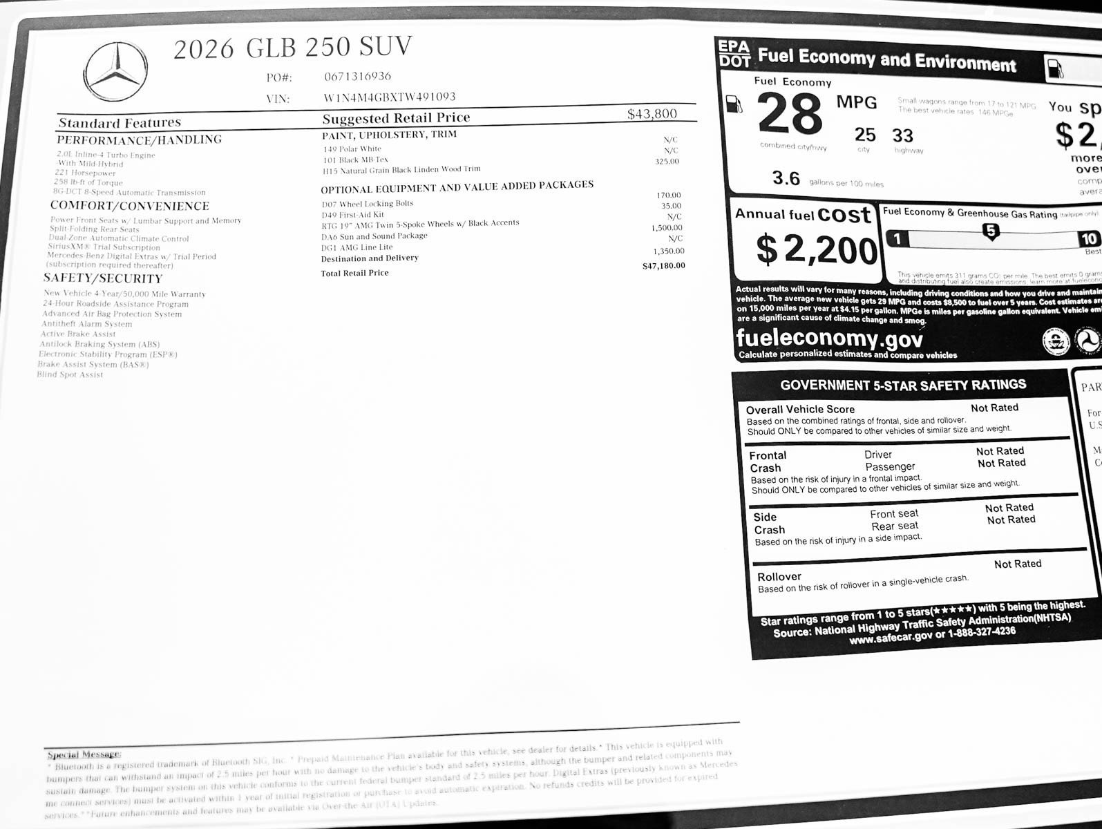 New 2026 Polar White Mercedes-Benz GLB 250 image 23