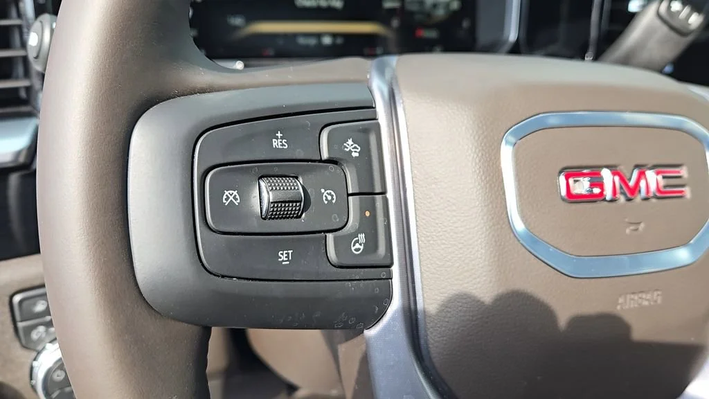 2026 GMC Sierra 1500 SLT - Photo 11