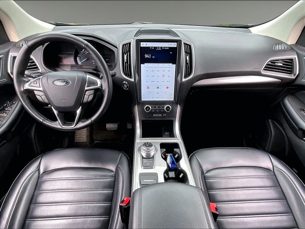 Used 2024 Agate Black Metallic Ford SEL image 20
