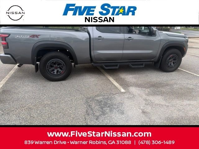 Used 2025 Gray Nissan PRO-4X image 8
