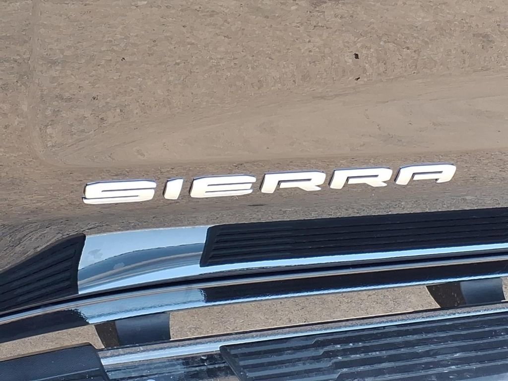 New 2026 Onyx Black GMC SLT image 11