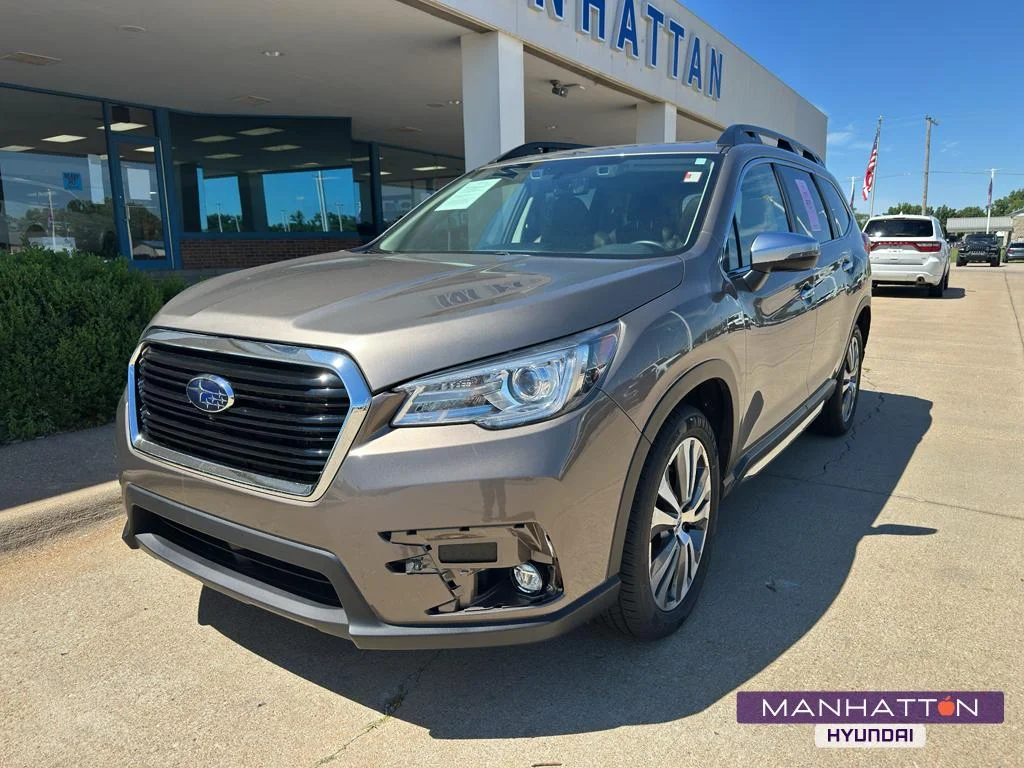 Used 2022 Brilliant Bronze Metallic Subaru Touring image 1