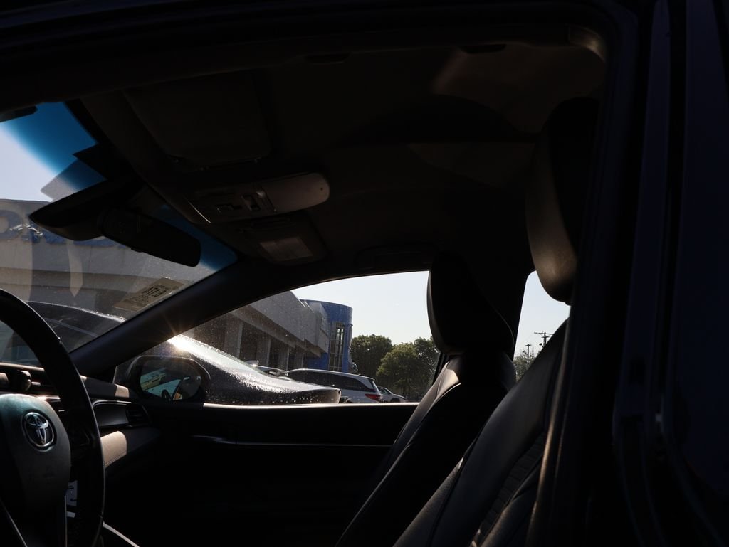 Used 2020 Blue Toyota SE image 10