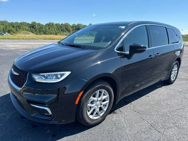 2025 Chrysler Pacifica
