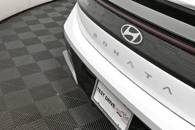 New 2026 Serenity White Hyundai SEL Sport image 13