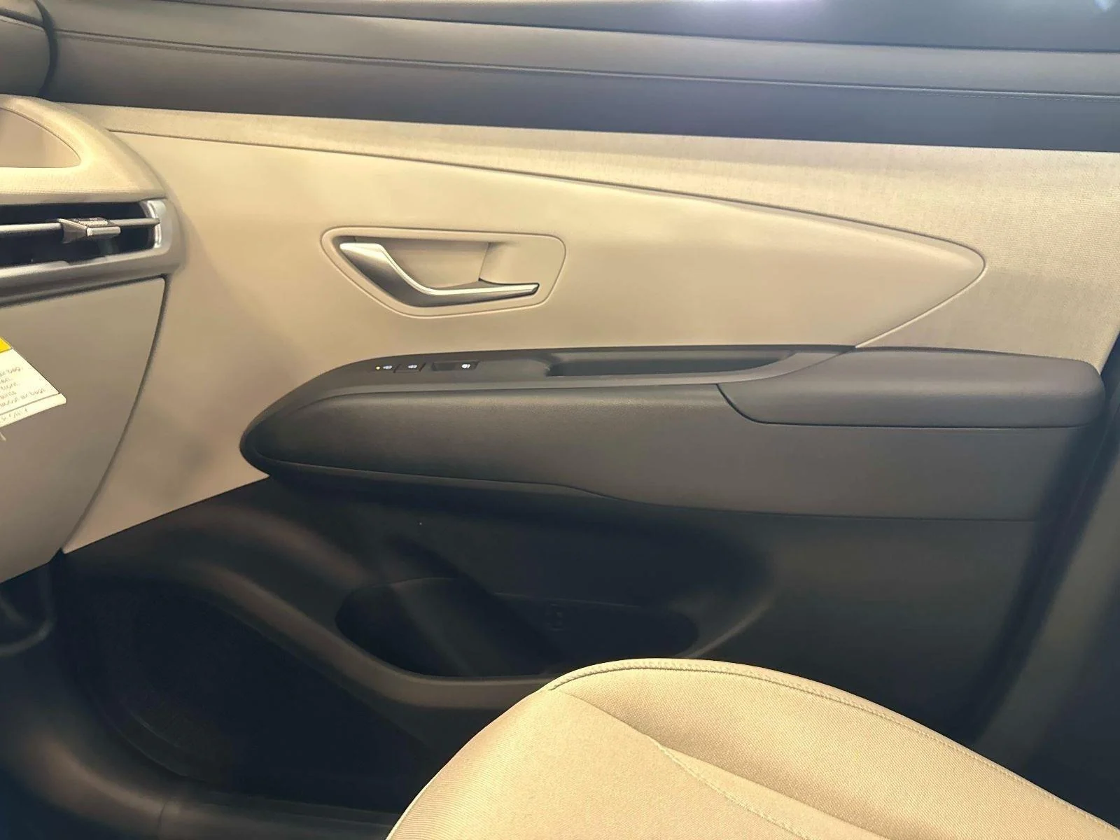 New 2025 Creamy White Pearl Hyundai SEL image 22