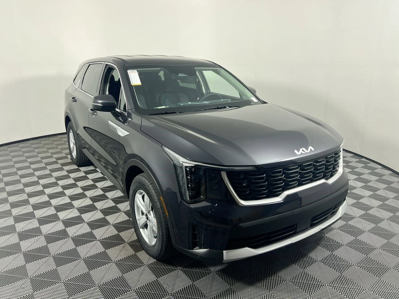 2026 Kia Sorento LX AT's photo