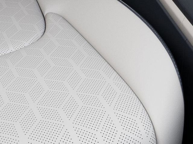 2026 Kia Carnival EX - Photo 24