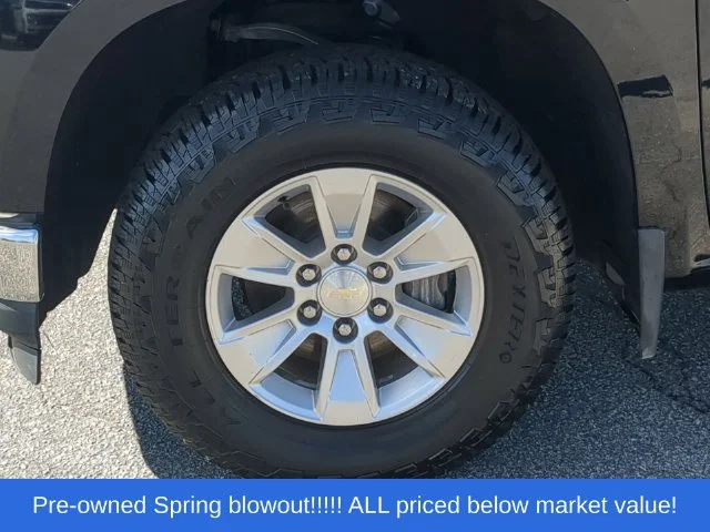 Used 2020 Black Chevrolet LT image 18