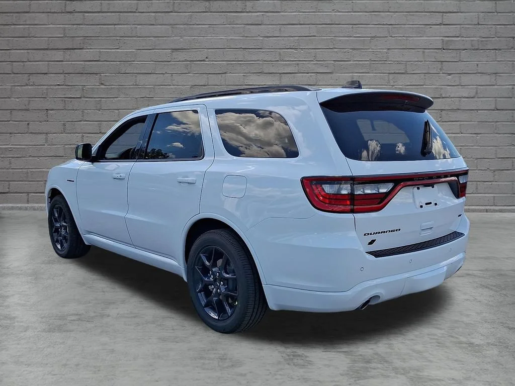 New 2026 White Knuckle Clearcoat Dodge GT Plus HEMI V8 image 6