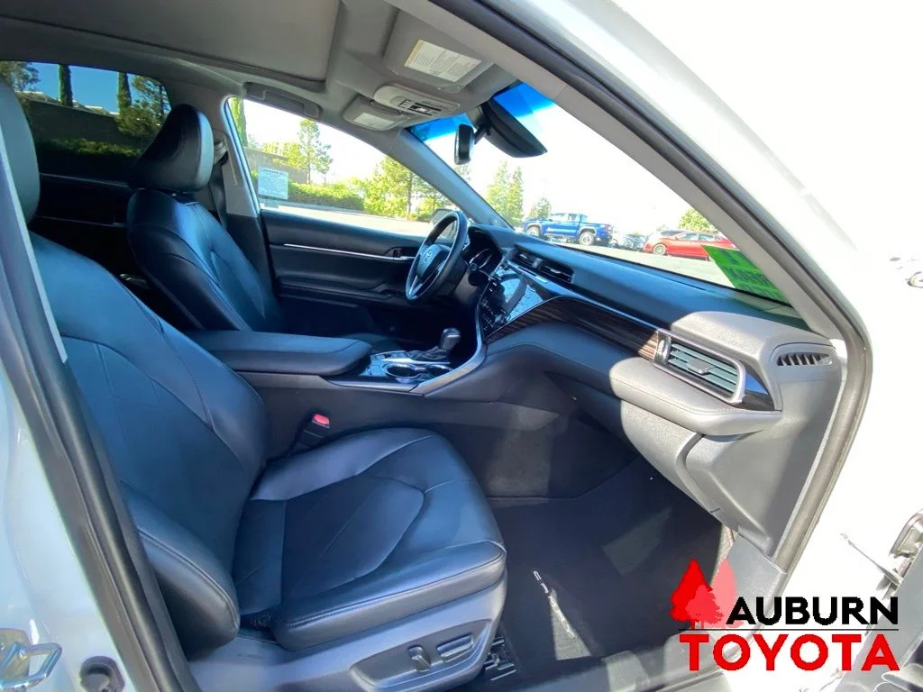 Certified Used 2019 Wind Chill Pearl Toyota XLE image 12