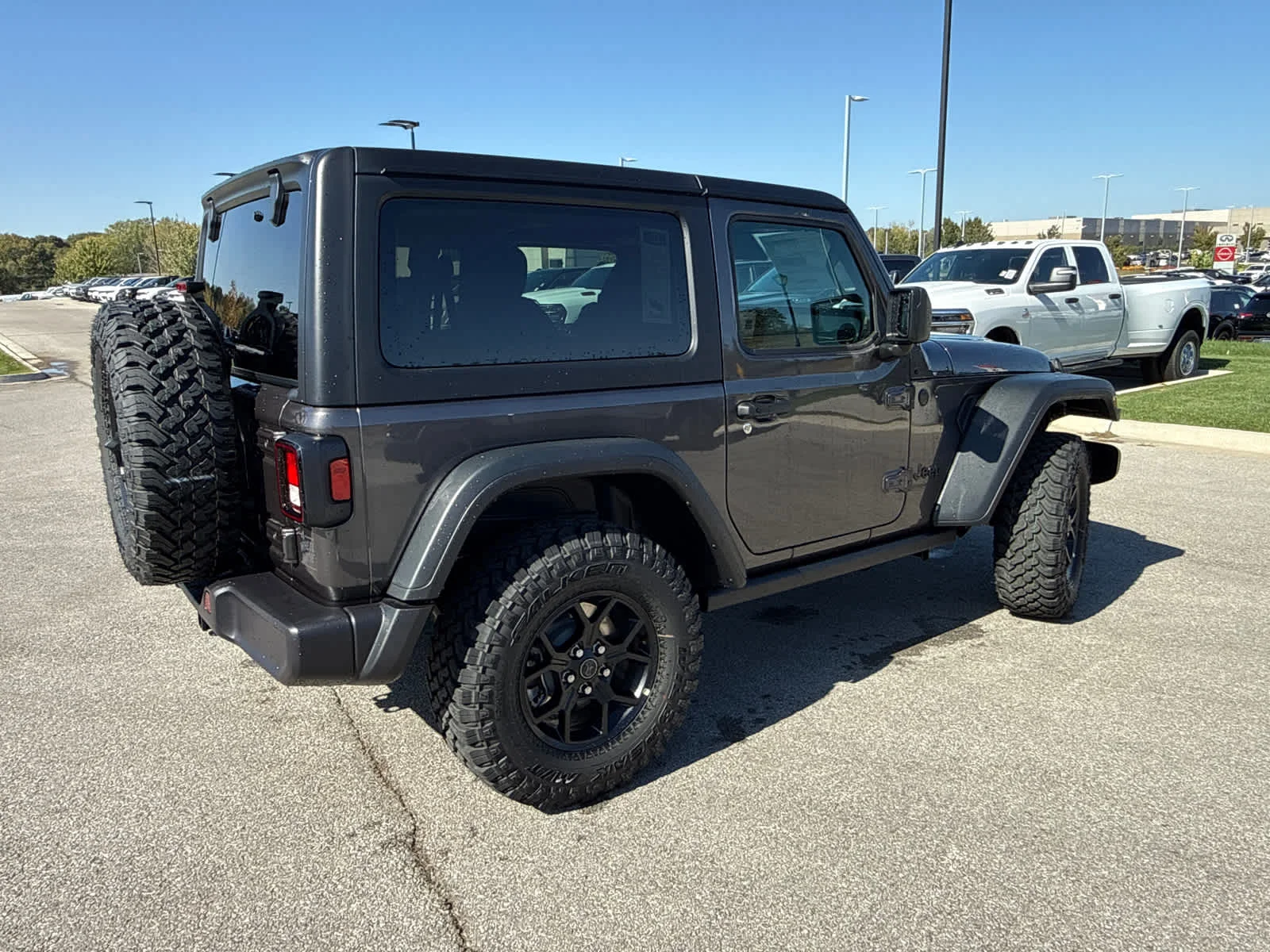 2026 Jeep Wrangler 2-Door Willys - Photo 9