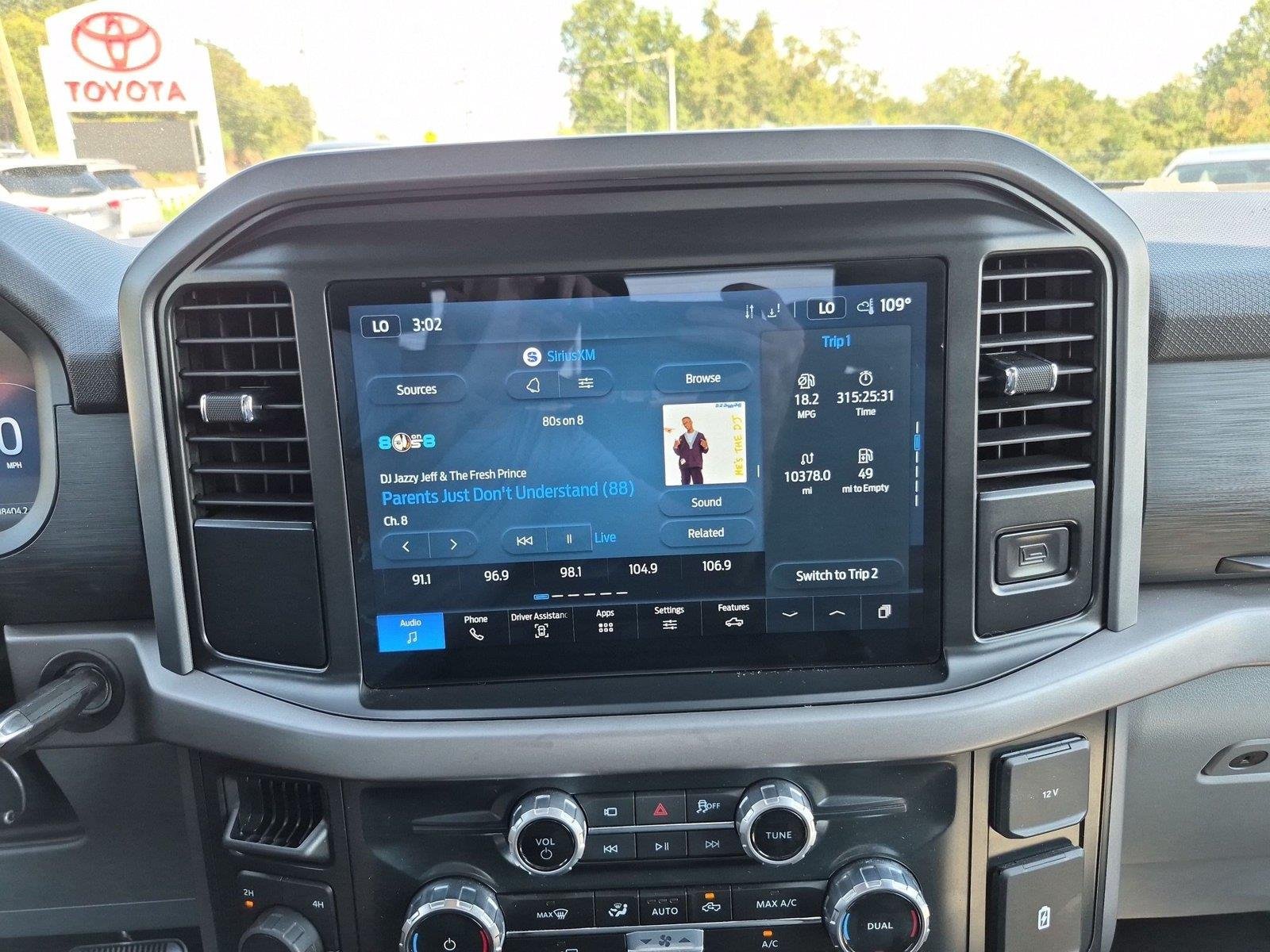 Used 2025  Ford XLT image 24
