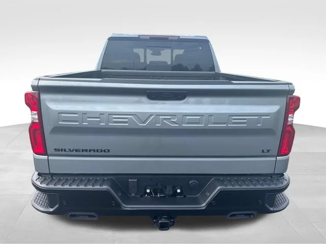 New 2026 Sterling Gray Metallic Chevrolet LT Trail Boss image 4