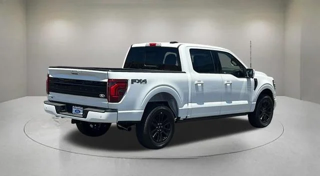 New 2026 Star White Metallic Tri-Coat Ford Platinum® image 26