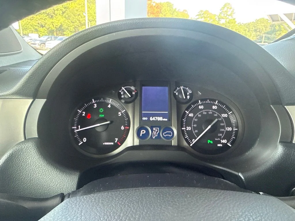 Used 2019 Silver Lexus 460 image 26