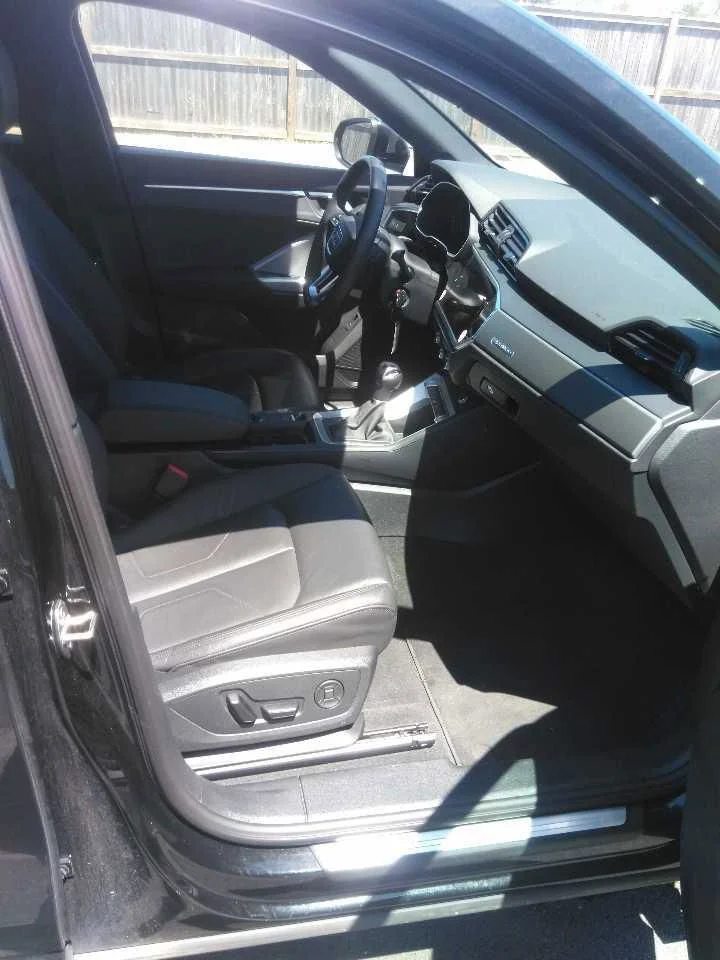 Used 2025  Audi Premium image 5