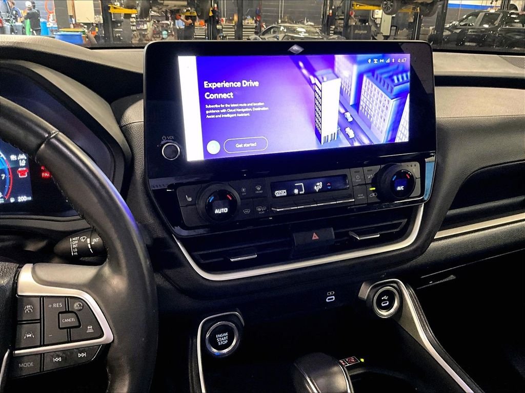 Used 2024 Black Toyota XLE image 19
