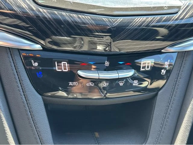 New 2025 Opulent Blue Metallic Cadillac Premium Luxury image 21