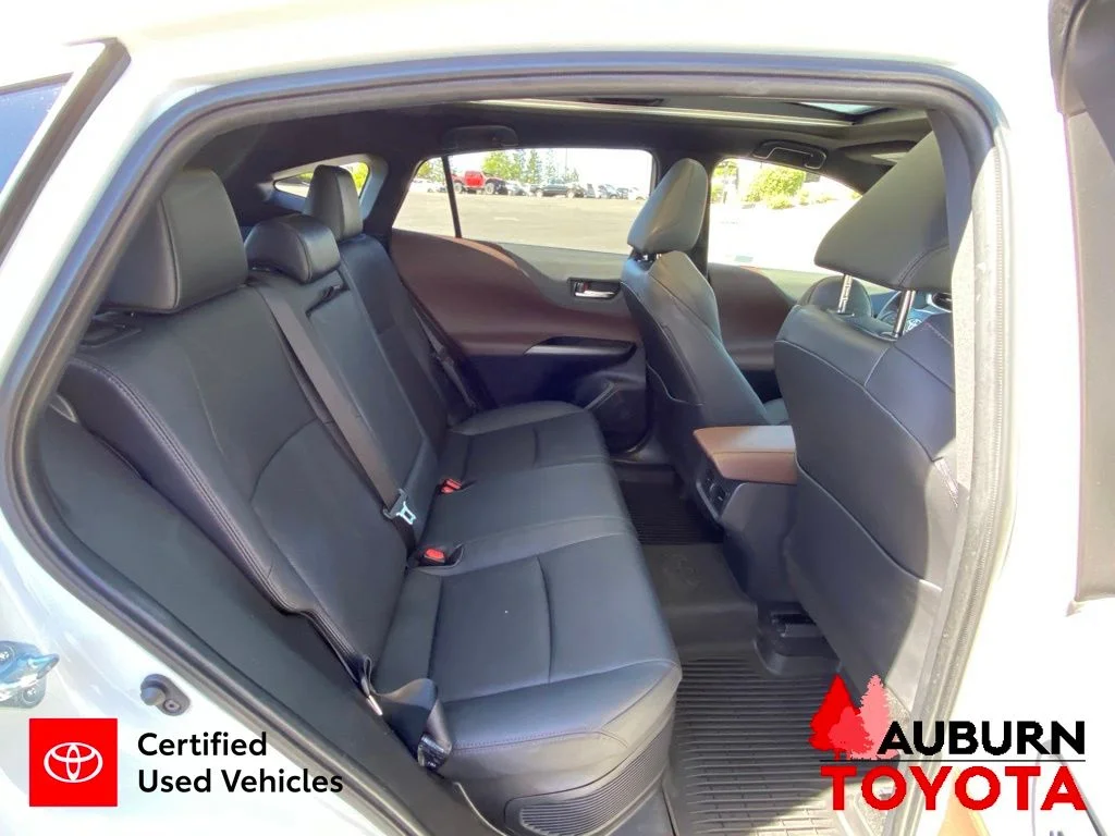Certified Used 2021 Blizzard Pearl Toyota Limited image 18