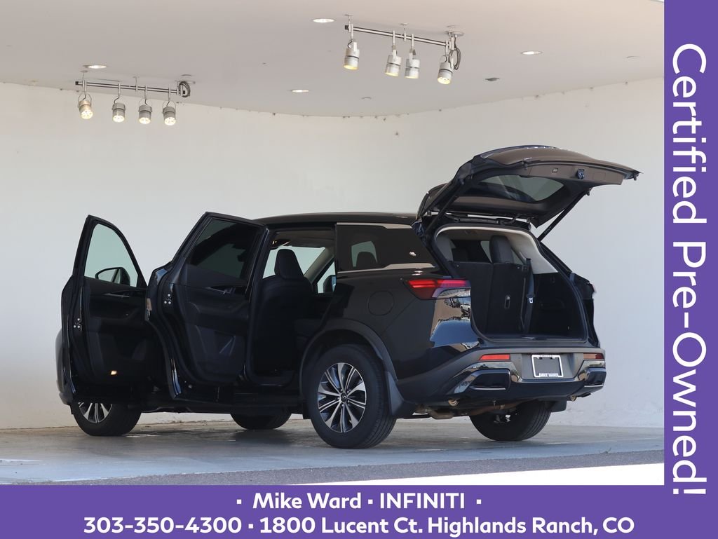Certified Used 2025 Black INFINITI PURE image 5