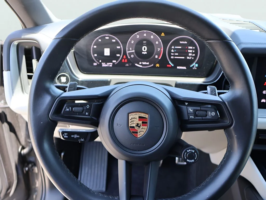 Used 2024 Quartzite Grey Metallic Porsche S image 30