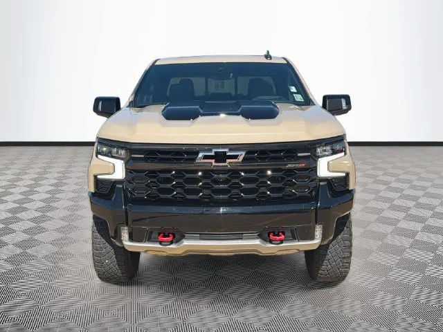 Used 2022 Sand Dune Metallic Chevrolet ZR2 image 2