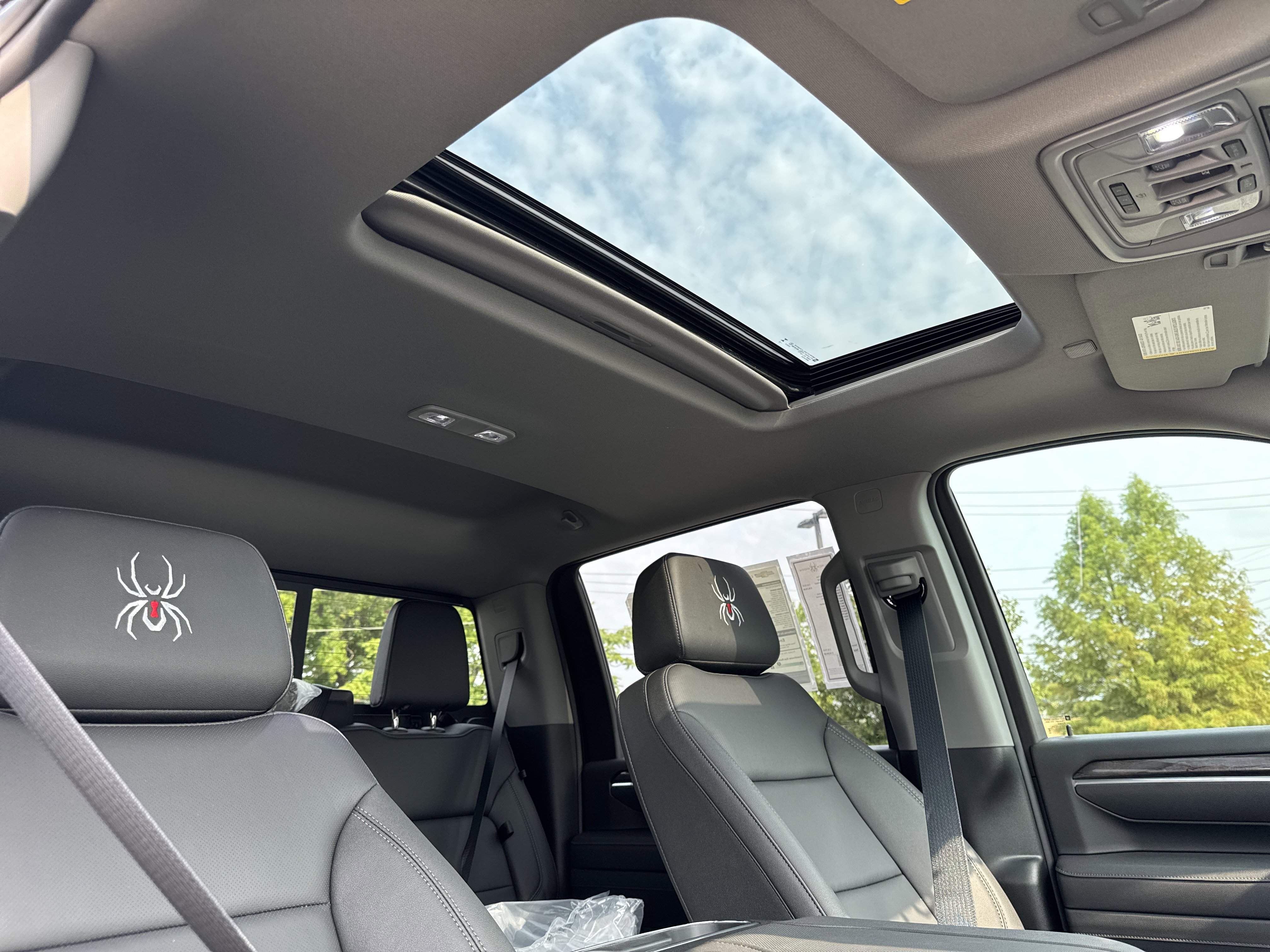 2025 Chevrolet Silverado 2500 HD LTZ - Photo 26