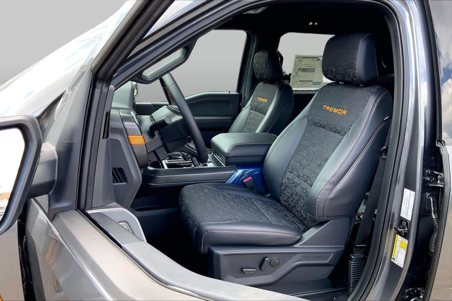 New 2026 Carbonized Gray Metallic Ford Tremor® image 8