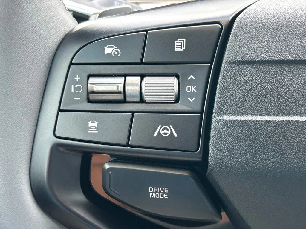 Certified Used 2026 Midnight Black Kia Light image 25