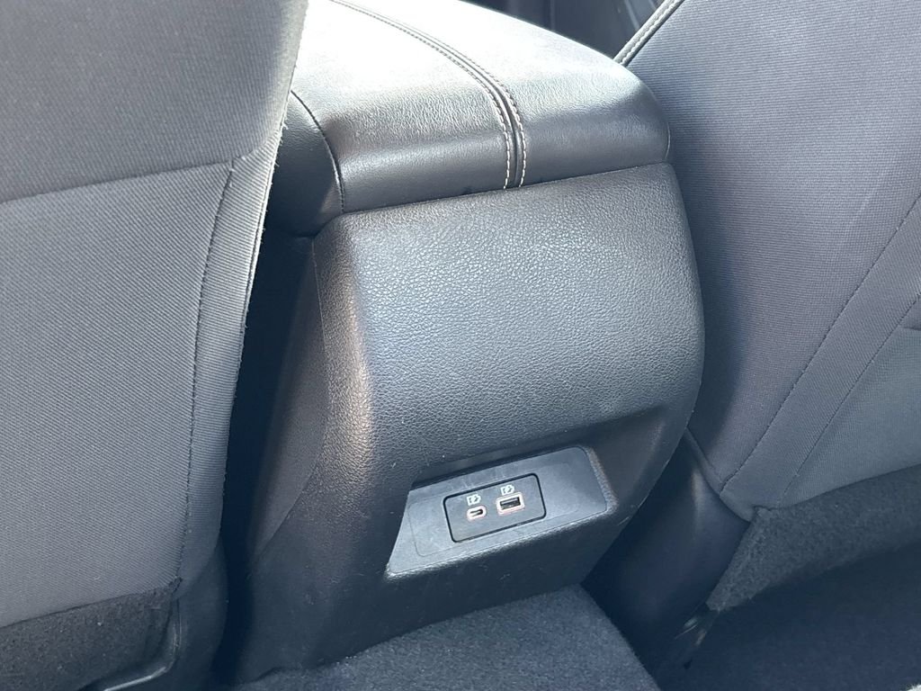 Used 2023 Silver Nissan 2.5 SV image 23