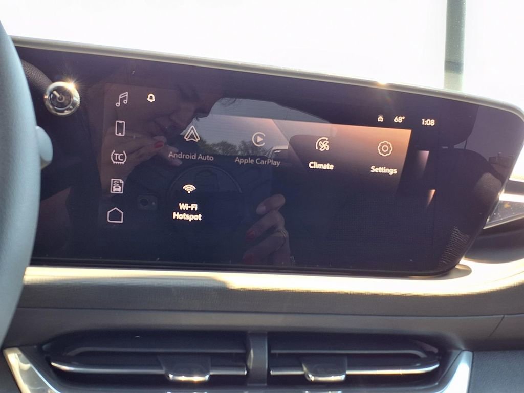 New 2026 Summit White Buick Preferred image 3