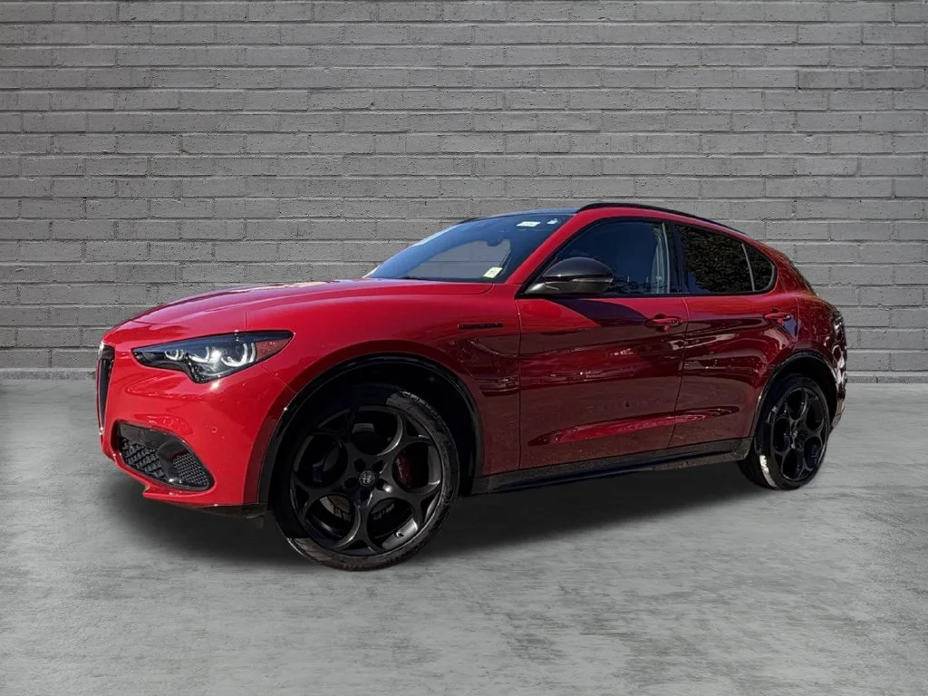2024 Alfa Romeo Stelvio