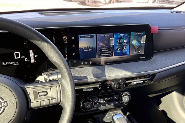 New 2026 Nissan Kicks SV