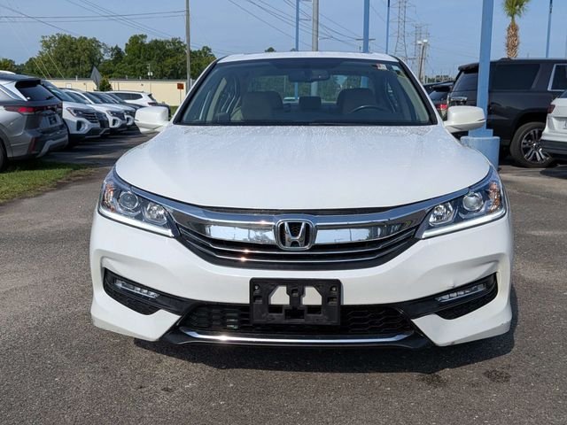Used 2017 White Honda EX-L image 9