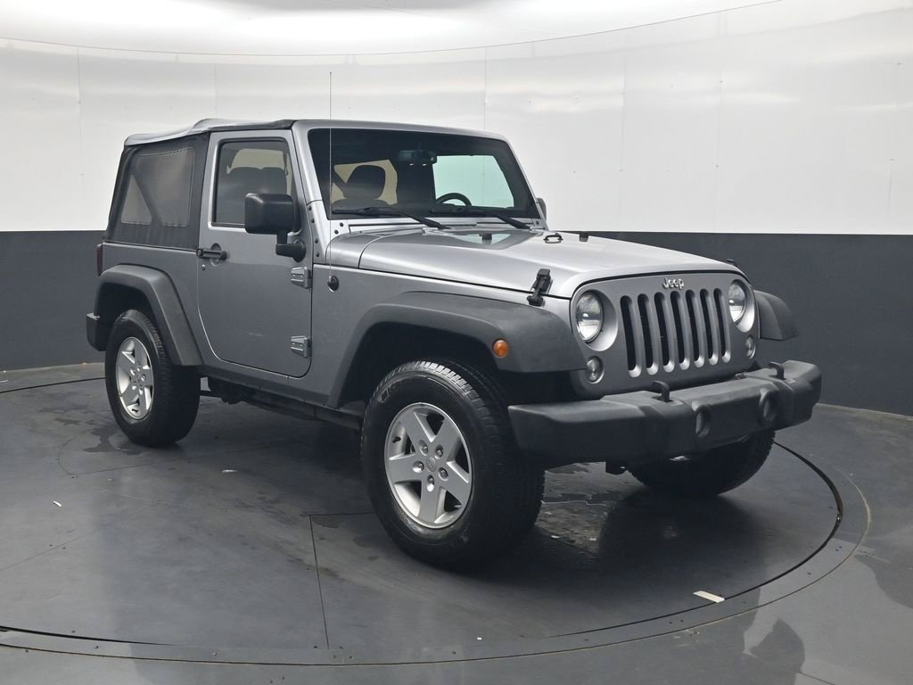 Used 2017 Silver Jeep Sport image 2