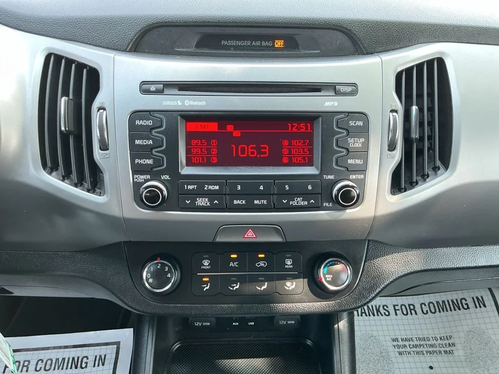 Used 2016 Silver Kia LX image 14