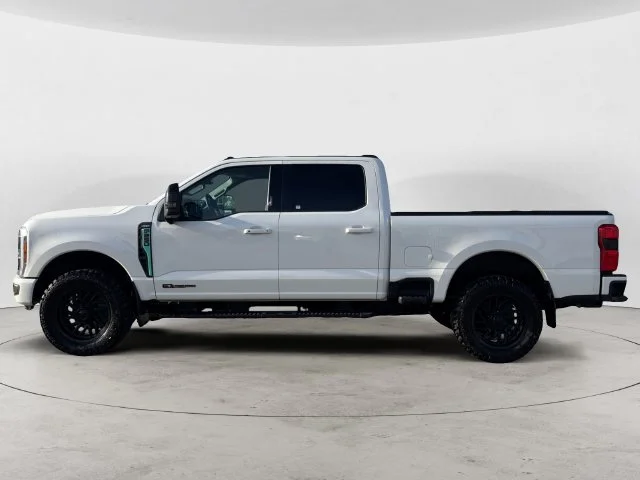 Used 2024 White Ford Lariat image 8